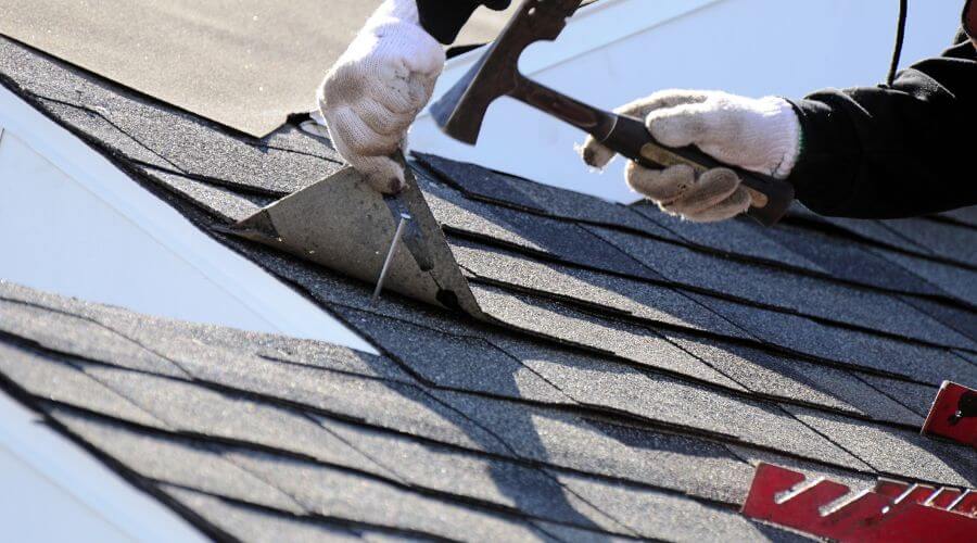 Professional residential roofers in Polo, IL